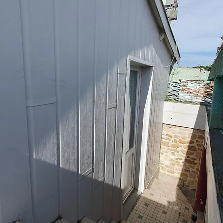 A La Faute-sur-mer, Proche Plages Et Commerces, Ideal Pour 2 Pers. - Fr-1-476-210 Дом отдыха